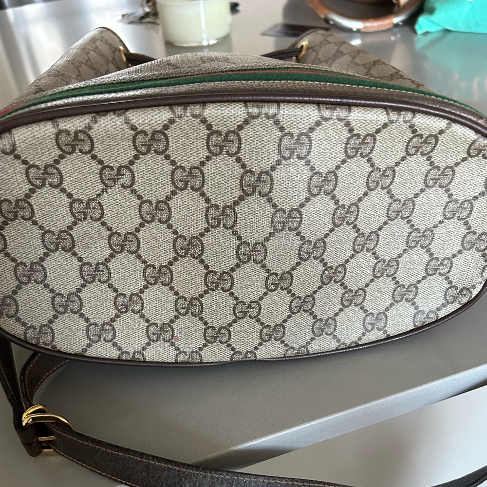 Authentic Gucci bag well loved, ready for a new shoulder.